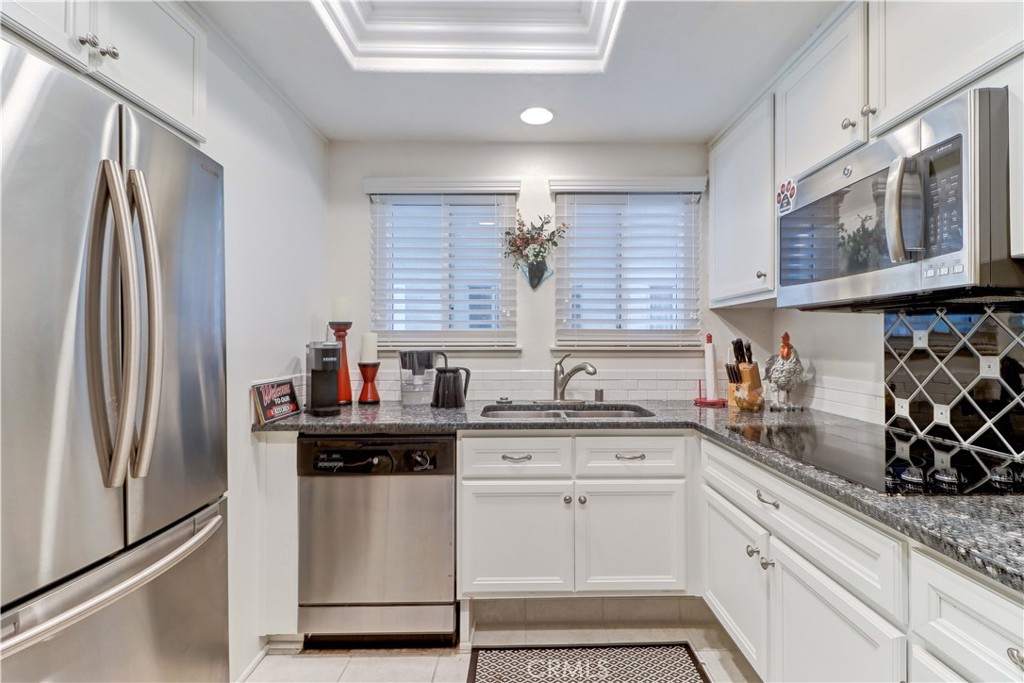 621 Avenida Sevilla N, Laguna Woods CA 92637 - photo 13