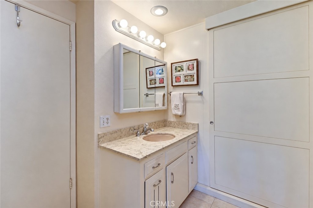 621 Avenida Sevilla N, Laguna Woods CA 92637 - photo 24