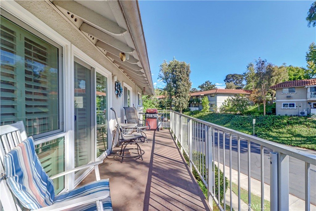 621 Avenida Sevilla N, Laguna Woods CA 92637 - photo 28
