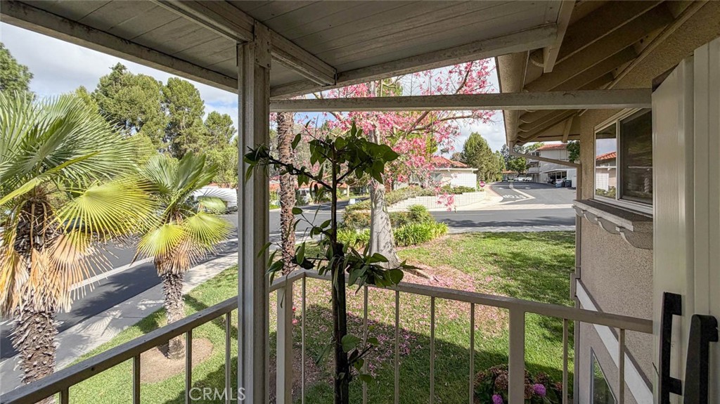 TREES OUTSIDE BALCONY - 633 Avenida Sevilla O, Laguna Woods CA 92637 - photo 54