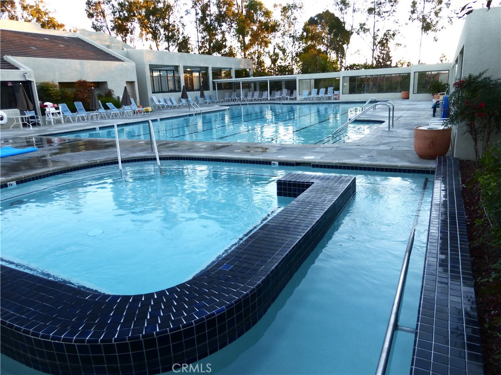 SIX CLUBHOUSES, 5 POOLS & SPAS - 633 Avenida Sevilla O, Laguna Woods CA 92637 - photo 60