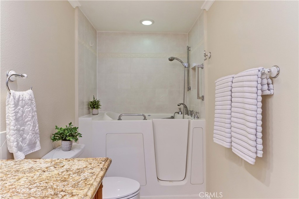 66 Calle Aragon G, Laguna Woods CA 92637 - photo 27
