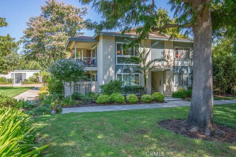69 Calle Aragon N, Laguna Woods, CA 92637