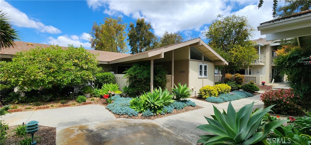 694 Avenida Sevilla C, Laguna Woods CA 92637 - photo 1