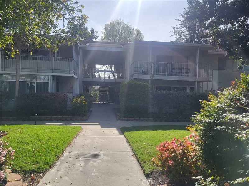 731 Avenida Majorca Q, Laguna Woods, CA 92637