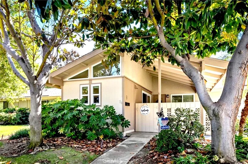 749 Avenida Majorca B, Laguna Woods, CA 92637
