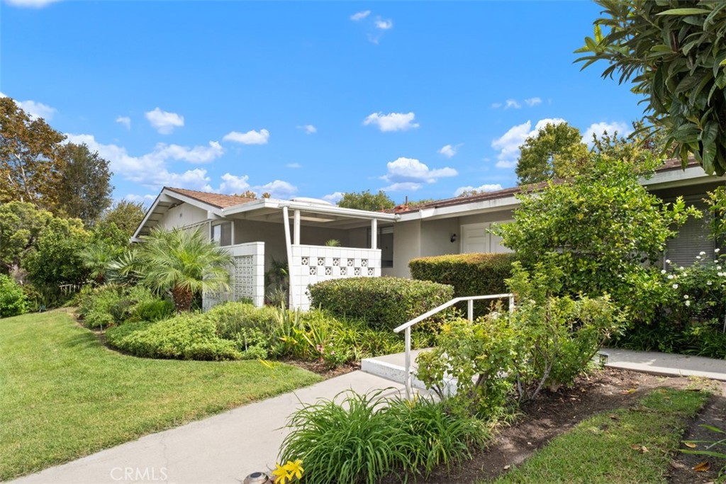 759 Calle Aragon S C, Laguna Woods CA 92673 - photo 1