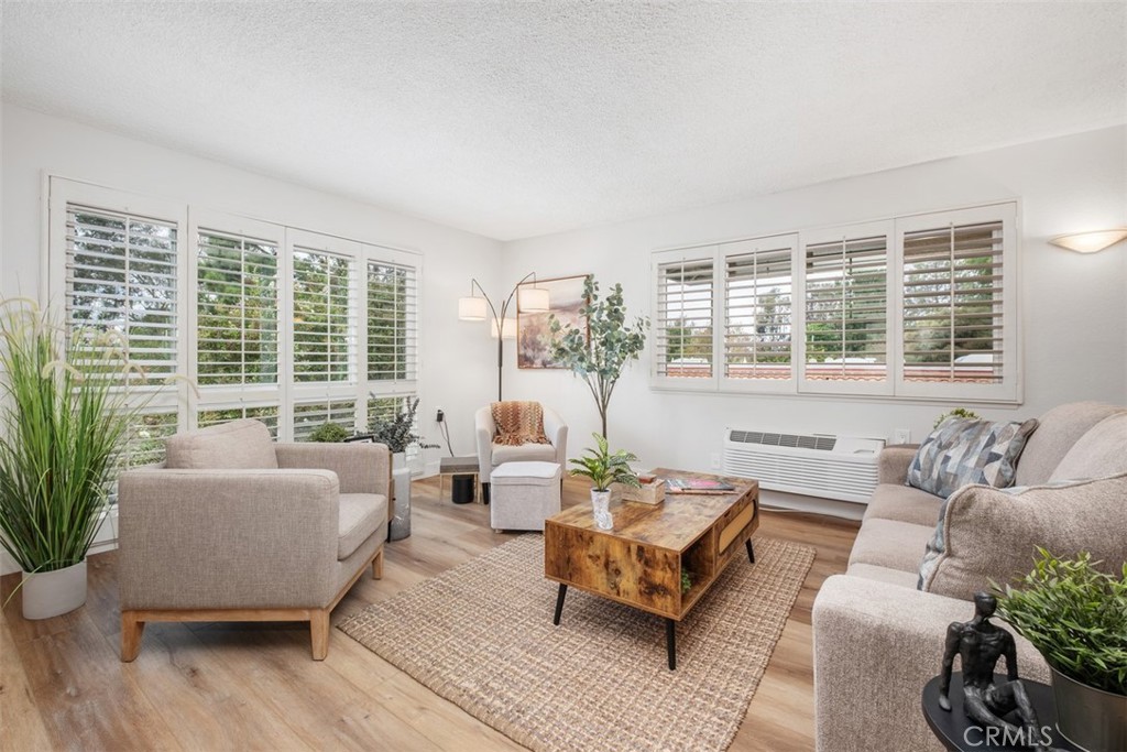 784 S Via Los Altos N, Laguna Woods CA 92637 - photo 2