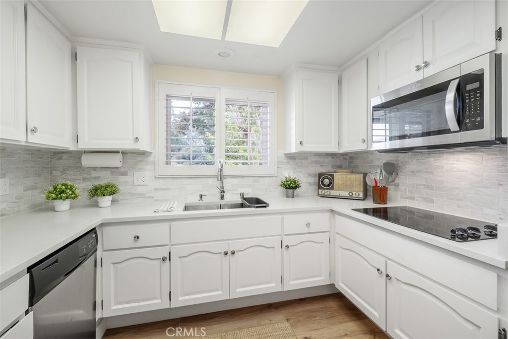 784 S Via Los Altos N, Laguna Woods CA 92637 - photo 6