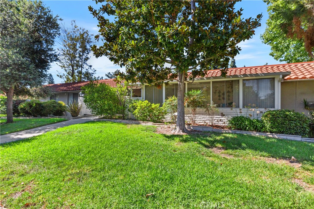 802 Ronda Mendoza N, Laguna Woods CA 92637 - photo 1