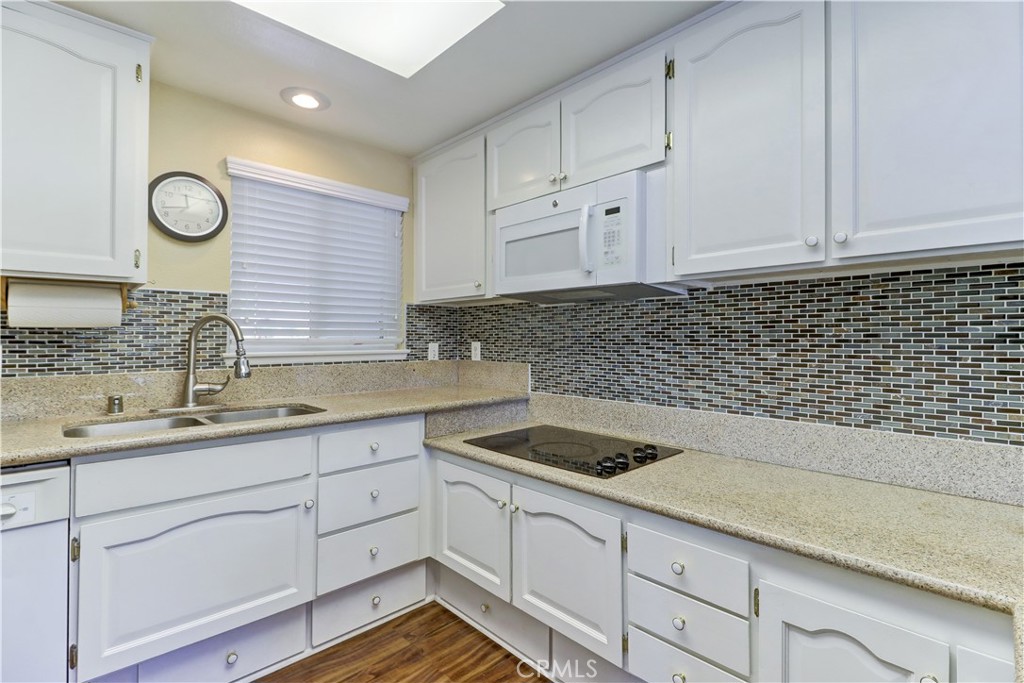 874 Avenida Sevilla #O, Laguna Woods CA 92637 - photo 13