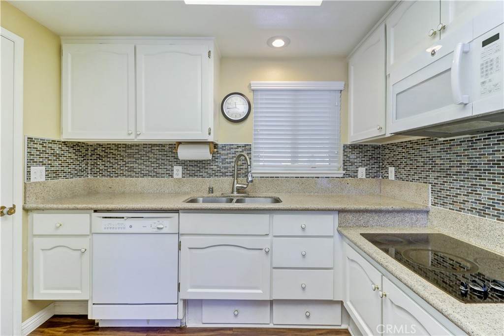 874 Avenida Sevilla #O, Laguna Woods CA 92637 - photo 14