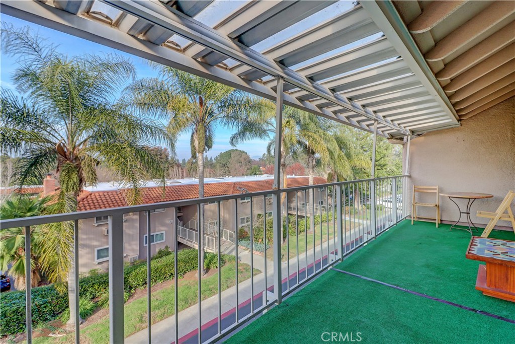 COVERED BALCONY - 881 Via Mendoza O, Laguna Woods CA 92637 - photo 19