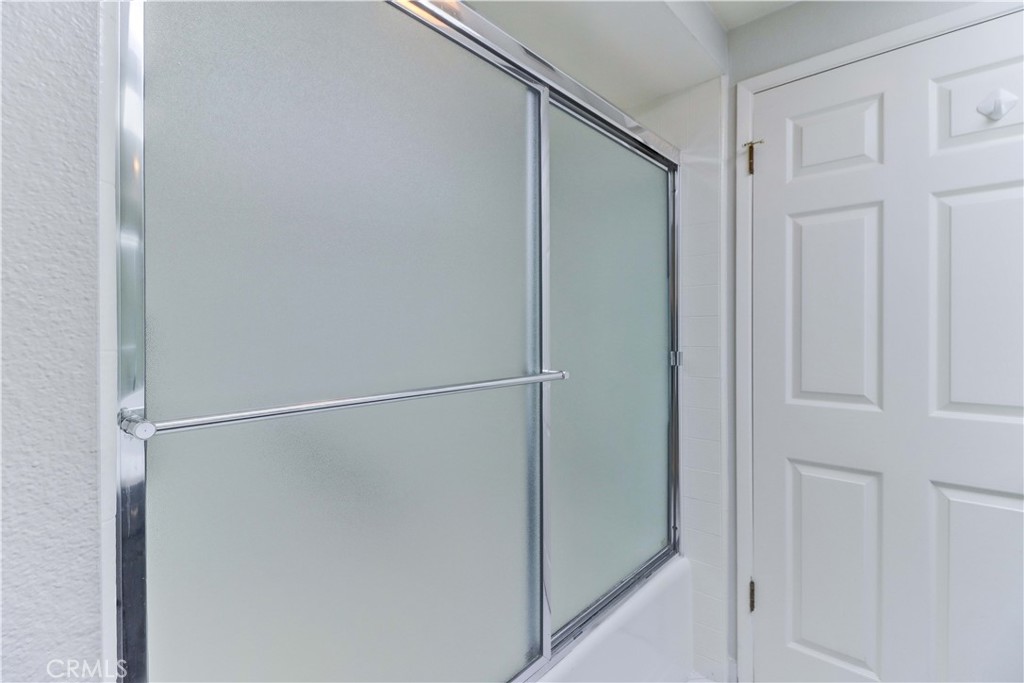 HALL BATHROOM TUB - 881 Via Mendoza O, Laguna Woods CA 92637 - photo 26