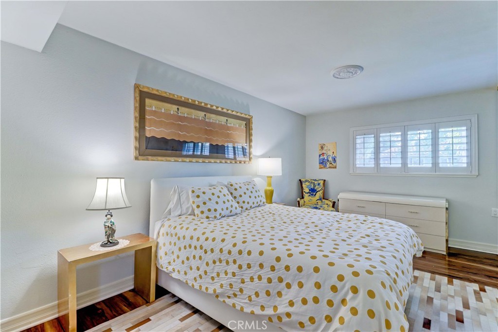 SPACIOUS PRIMARY BEDROOM - 881 Via Mendoza O, Laguna Woods CA 92637 - photo 28
