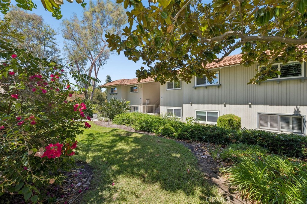 890 B Ronda Sevilla, Laguna Woods CA 92637 - photo 1