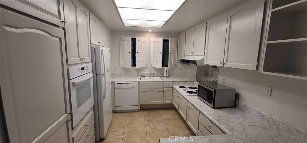 931 Avenida Majorca #A, Laguna Woods CA 92653 - photo 21