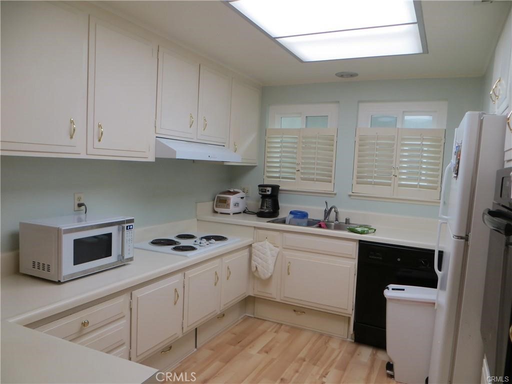 934 Avenida Majorca Q, Laguna Woods CA 92637 - photo 7