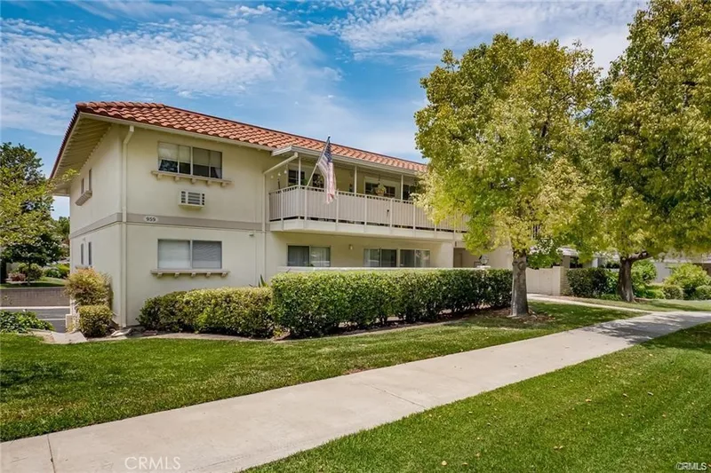 959 959 Calle Aragon A, Laguna Woods, CA 92637