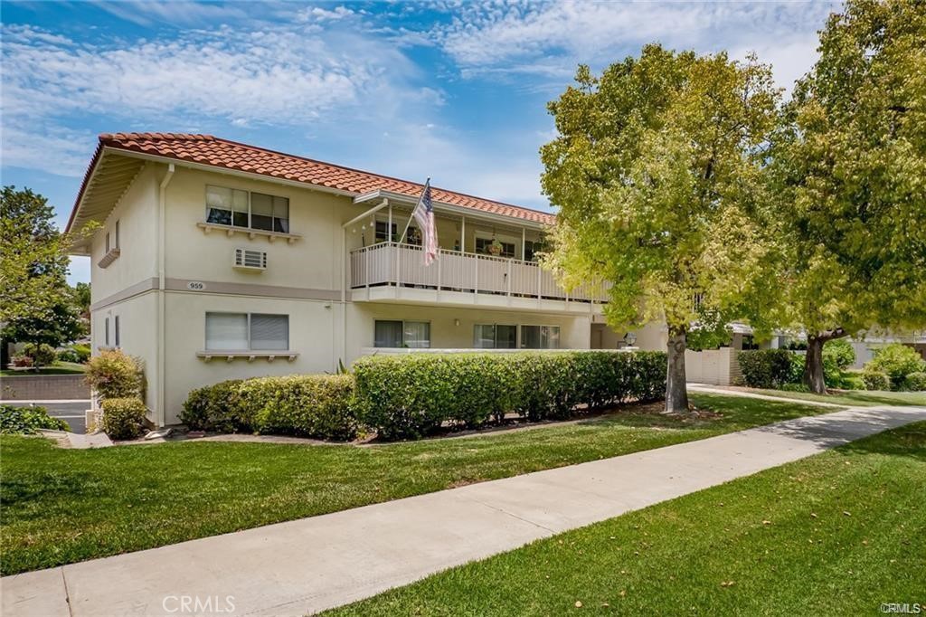 959 959 Calle Aragon A, Laguna Woods CA 92637 - photo 1