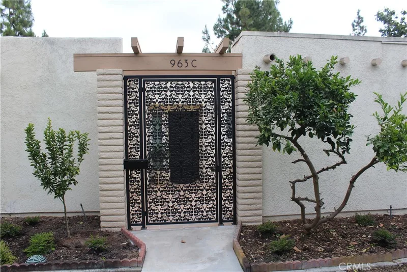 963 Calle Aragon C, Laguna Woods, CA 92637