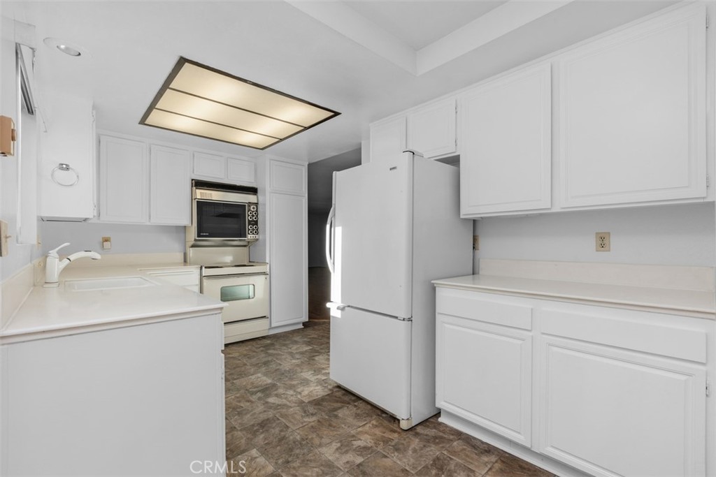 969 Calle Aragon 3E, Laguna Woods CA 92637 - photo 19