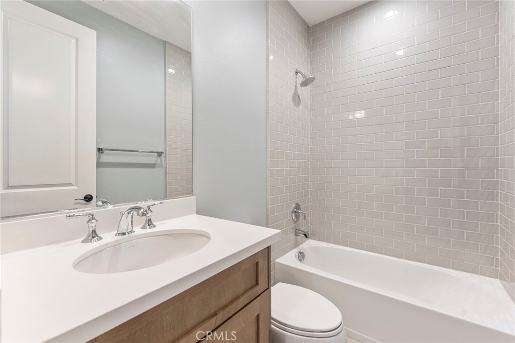 10 Tomango, Lake Forest CA 92630 - photo 31