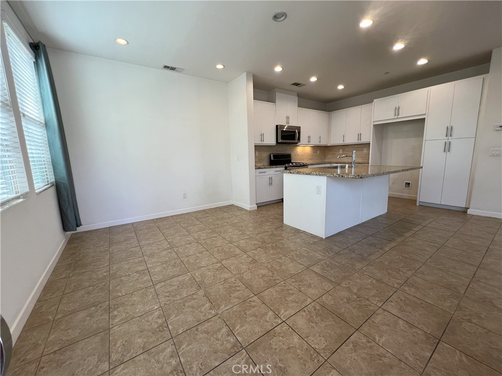 102 Wild Rose, Lake Forest CA 92630 - photo 1