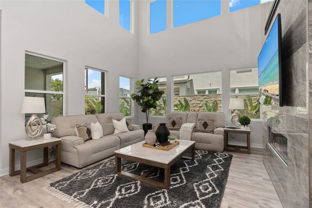 111 Edna Parkway, Lake Forest CA 92630 - photo 5
