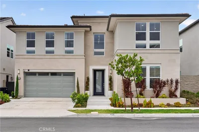 111 Hill, Lake Forest