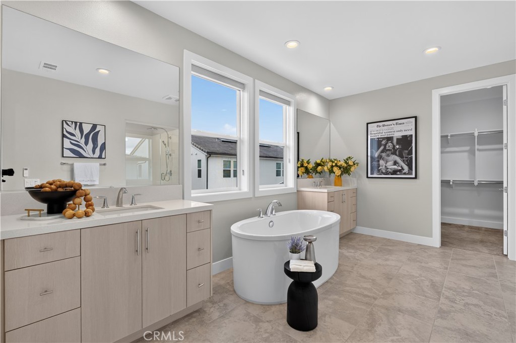 111 Hill, Lake Forest CA 92630 - photo 22