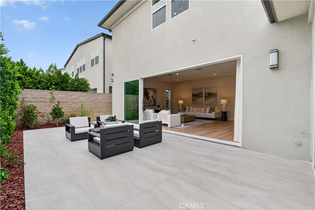 111 Hill, Lake Forest CA 92630 - photo 32