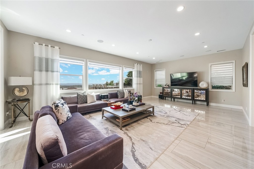 1132 Summit Oak, Lake Forest CA 92679 - photo 12