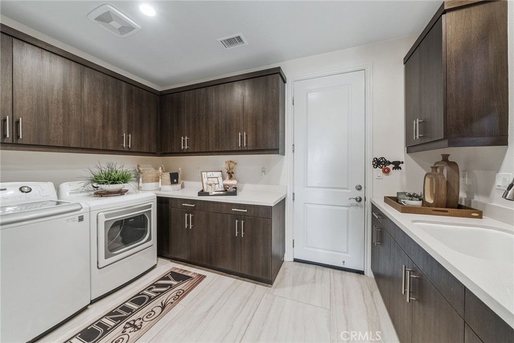 1132 Summit Oak, Lake Forest CA 92679 - photo 32