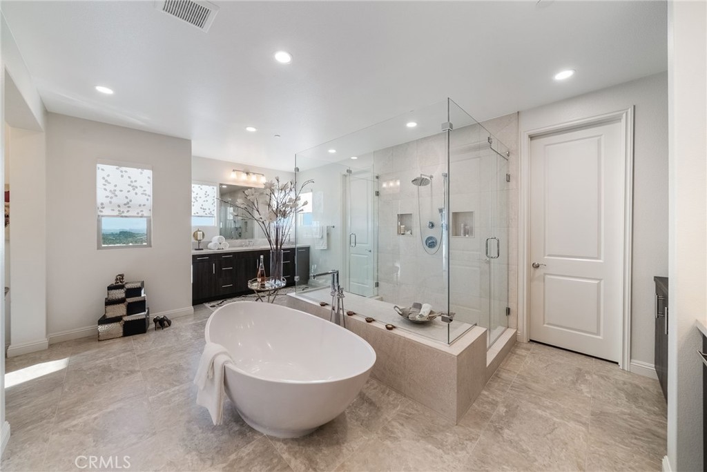 1132 Summit Oak, Lake Forest CA 92679 - photo 48