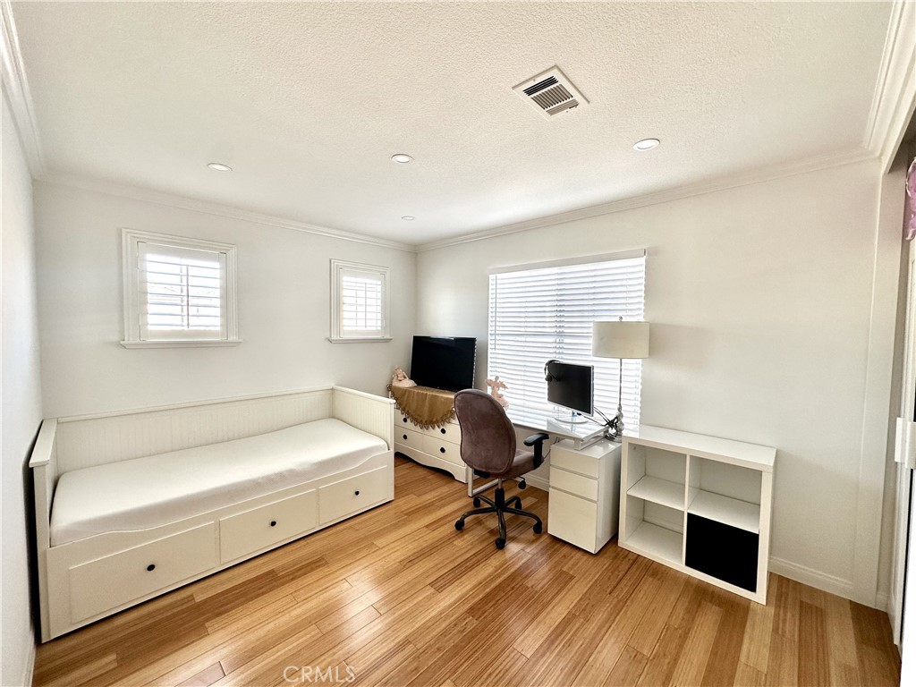 120 Rue Monet, Lake Forest CA 92610 - photo 11