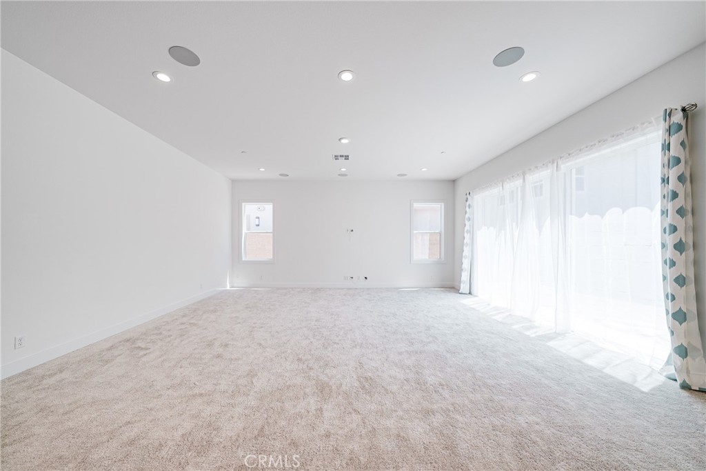 121 Bear Leaf, Lake Forest CA 92630 - photo 9