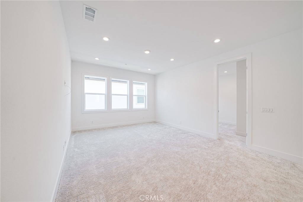 121 Bear Leaf, Lake Forest CA 92630 - photo 15