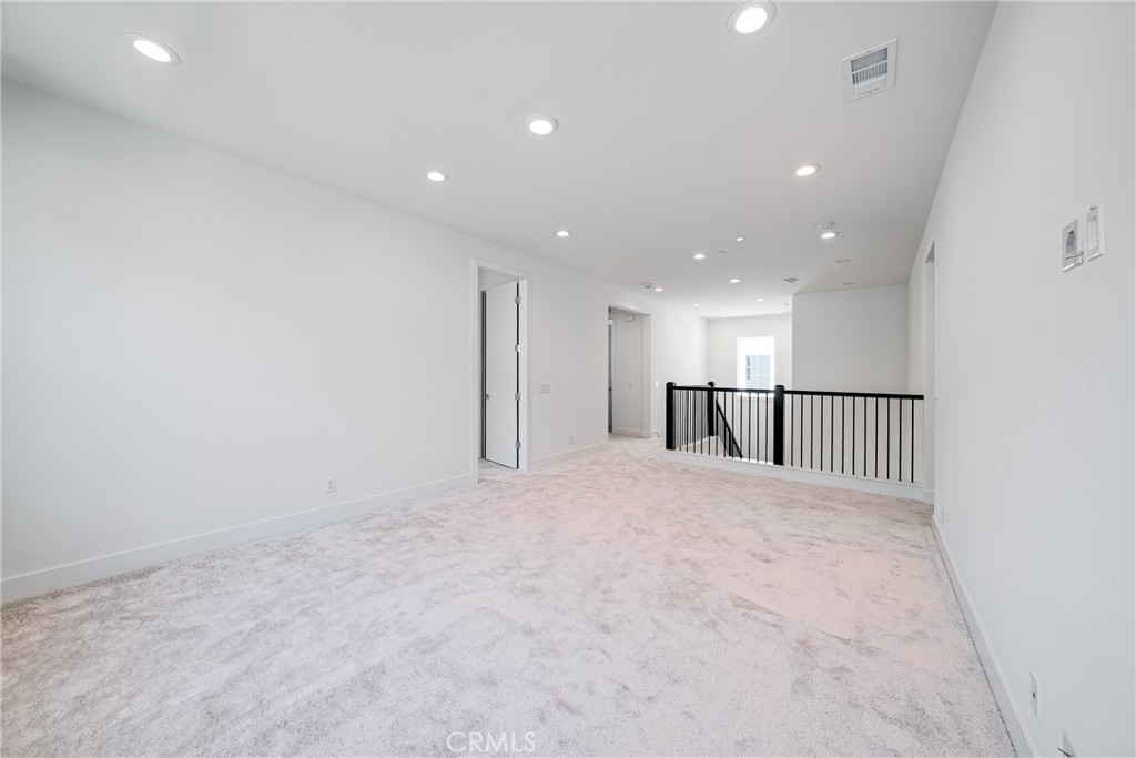 121 Bear Leaf, Lake Forest CA 92630 - photo 16