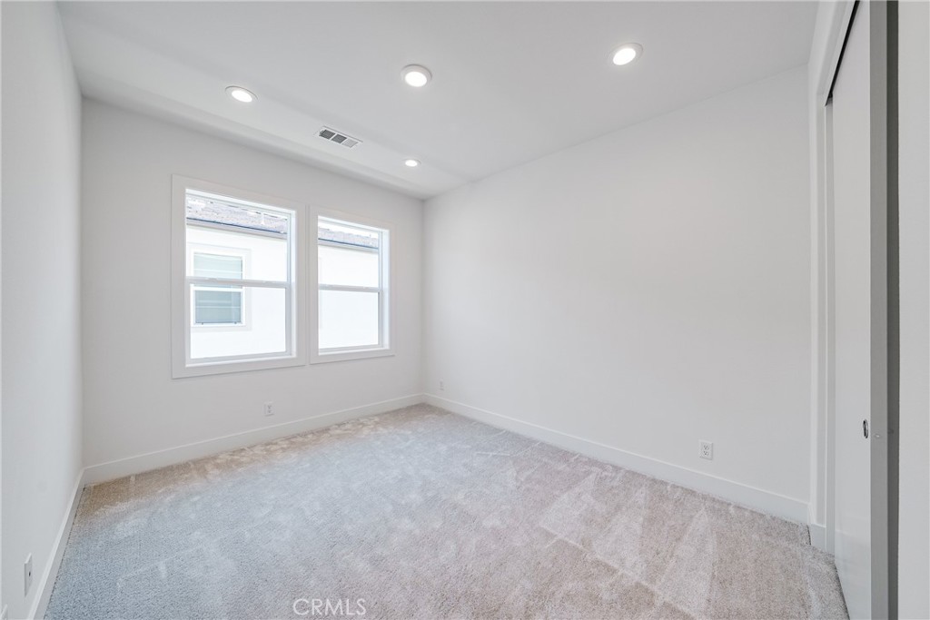 121 Bear Leaf, Lake Forest CA 92630 - photo 17