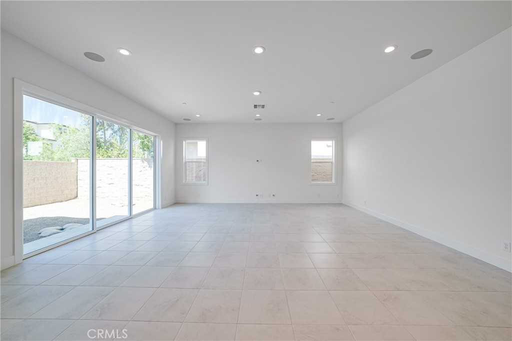 121 Wild Flower, Lake Forest CA 92630 - photo 5