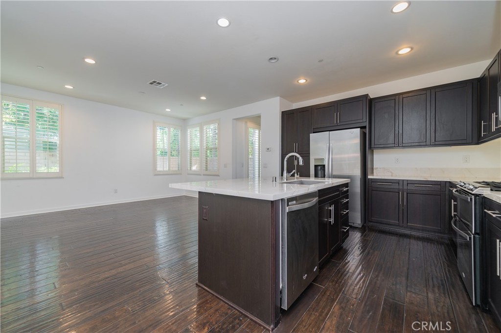 122 Wild Rose, Lake Forest CA 92630 - photo 11