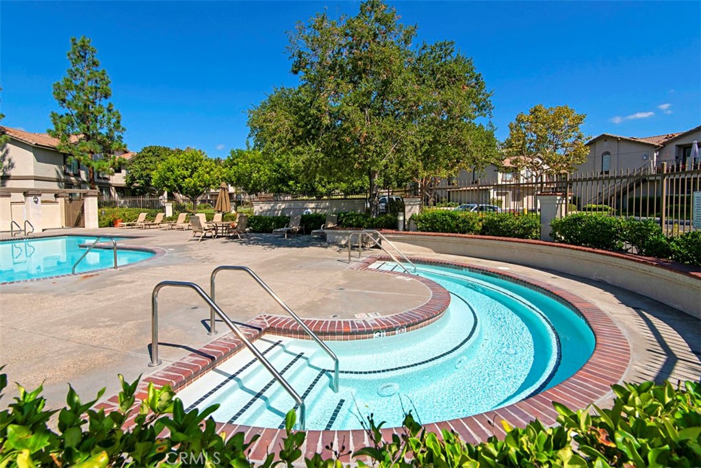 135 Chaumont, Lake Forest CA 92610 - photo 23