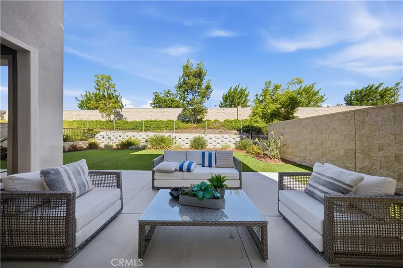 140 Sierra Madre, Lake Forest