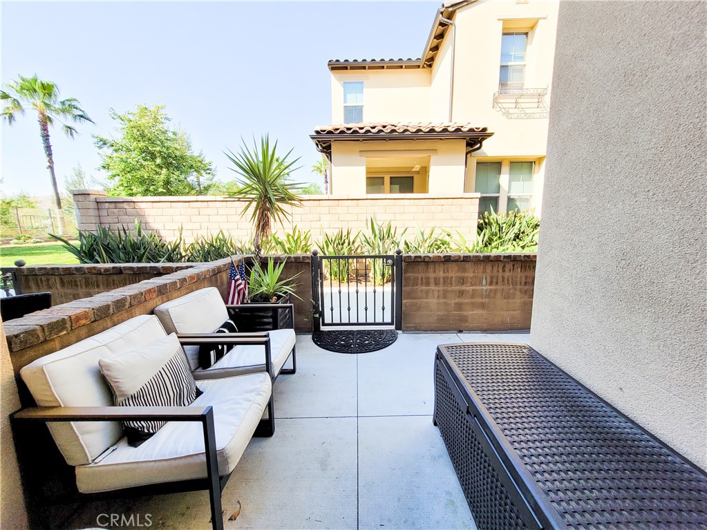 146 Finch, Lake Forest CA 92630 - photo 2