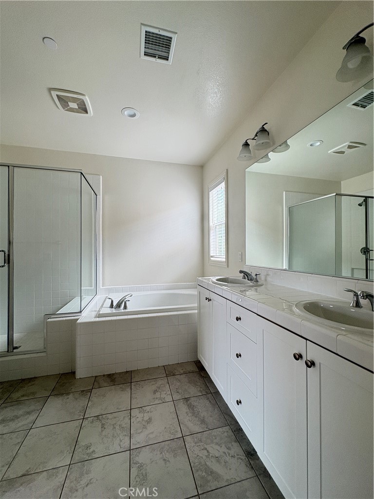15 Umbria, Lake Forest CA 92630 - photo 17