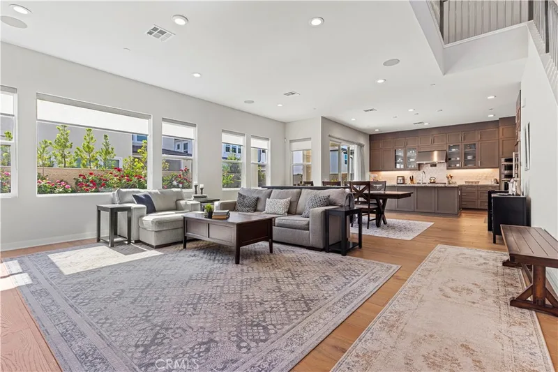 150 Holliston, Lake Forest, CA 92630