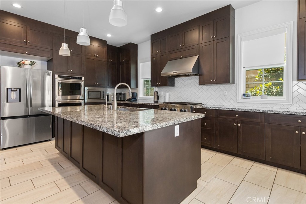 155 Bryce Run, Lake Forest CA 92630 - photo 6