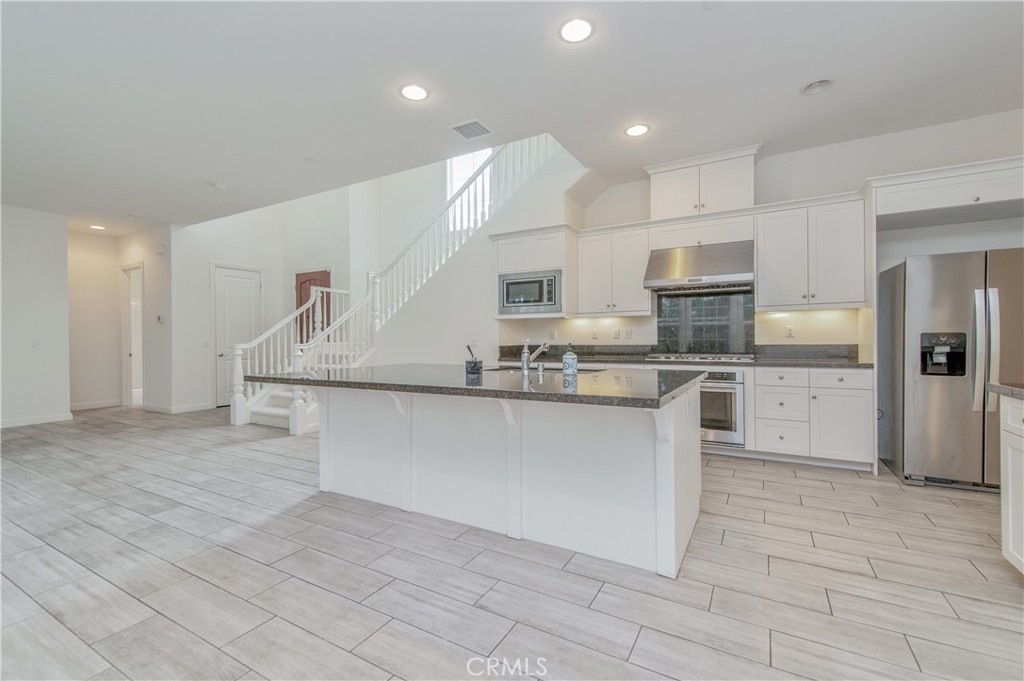 16 Seville, Lake Forest CA 92630 - photo 9