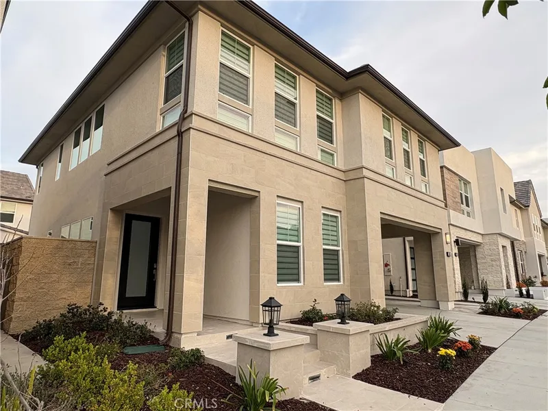 160 Longden, Lake Forest, CA 92630